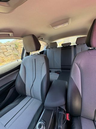 BMW Serie 1 F21 118D 2014
