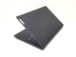 pc portatil lenovo 81mt