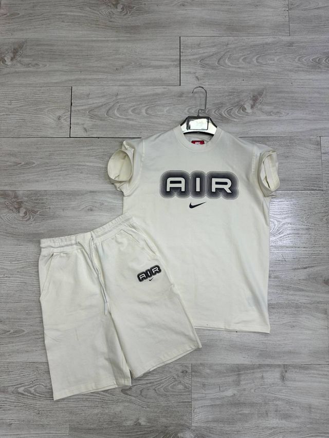 Collezione Nike e Boss - Estate