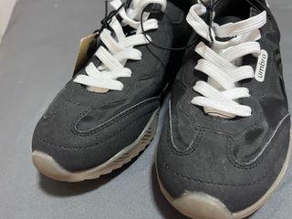 Zapatillas Umbro negras talla 36