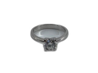sortija oro 18k con diamante de laboratorio