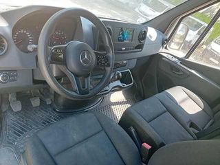 Mercedes-Benz Sprinter Furgon 311 CDI Corto 3.5T 84 kW (114 CV)
