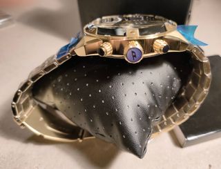 Reloj Diesel nuevo Spiked dorado