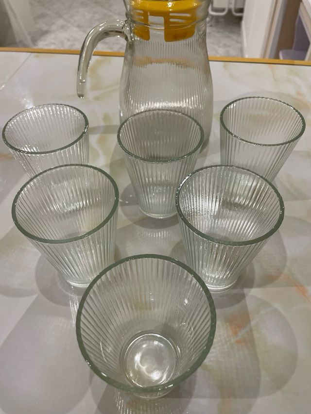 Caraffa acqua + 6 bicchieri vetro