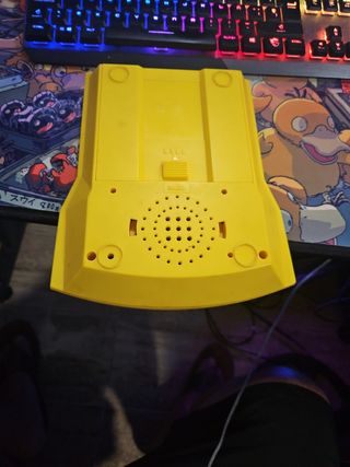 Gakken Puck Monster: Juego portátil negociable