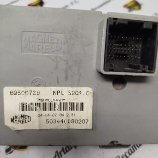 Caja fusibles IVECO DAILY 69500837 69500738 503440070207 503440080207 NBCS20A.01
