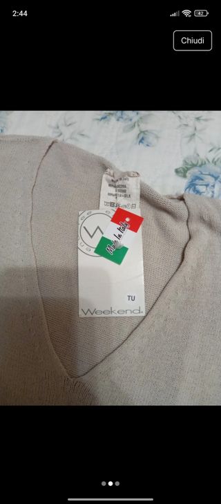 Top Beige Scollo a V - Nuovo