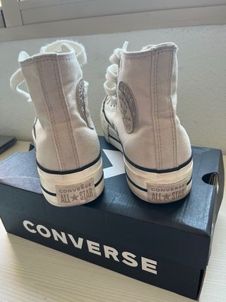 Converse bota con plataforma beige