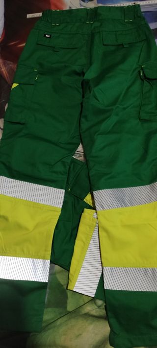 2 Pantalones Iturri M L nuevos