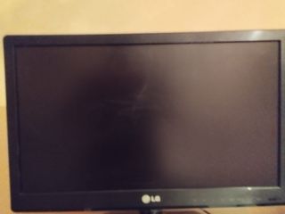 TV LG 22LS3500 - 22" Negra