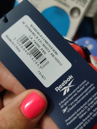 Bikini Reebok rojo