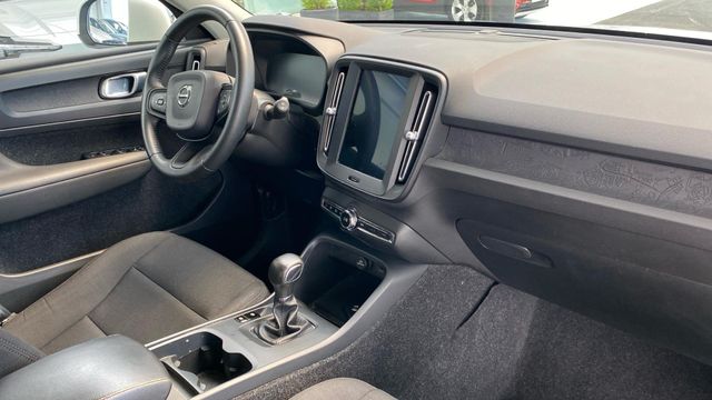 VOLVO XC40 todoterreno 1.5 T3 5P
