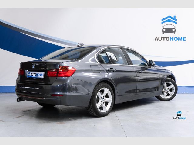 BMW Serie 3 320d Luxury