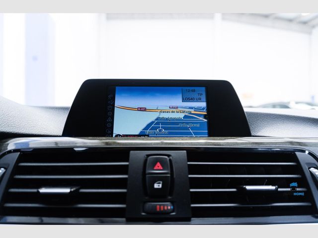 BMW Serie 3 320d Luxury