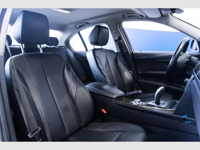 BMW Serie 3 320d Luxury