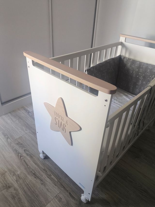 Cuna bebé Micuna - ¡Como nueva!