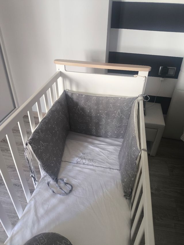 Cuna bebé Micuna - ¡Como nueva!