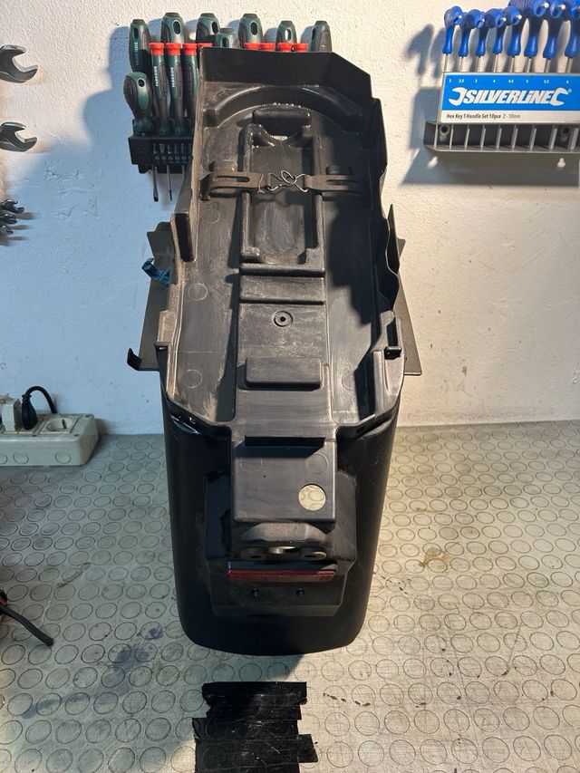 Parafango/Portatarga Kawasaki ZZR 1200 (2003)