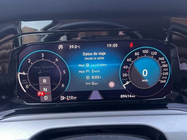 VOLKSWAGEN Golf Advance 2.0 TDI 110kW (150CV) DSG