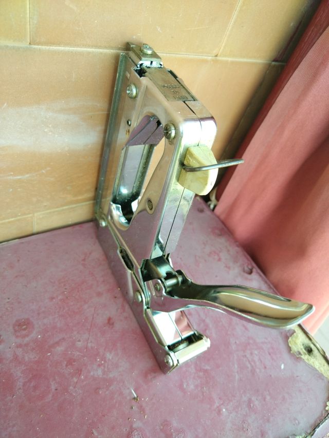 Graffatrice Bossong Trident usata