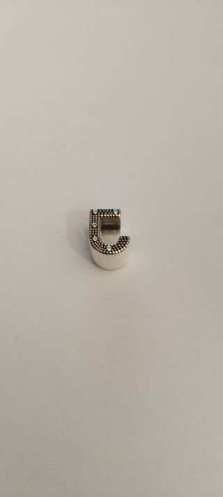 Letra J Charm Pandora. Plata de Ley.