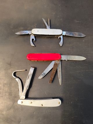 Cuchillos multiusos Solingen y otra