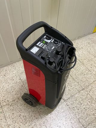 Arrancador de baterias. NUEVO