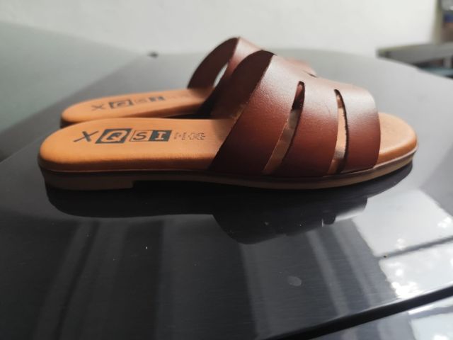 Sandalias XQSI Marrón