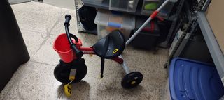 Triciclo Ducati para niños con barra