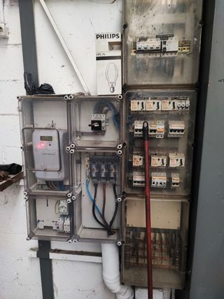 Electricista/ Instalador