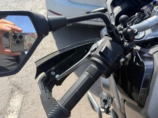 Moto Voge 650 DSX con extras