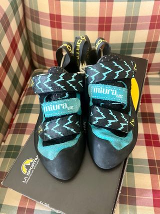 Pies de gato Miura VS Mujer La Sportiva