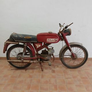 Rieju 49cc Confort 401 - Moto Clásica
