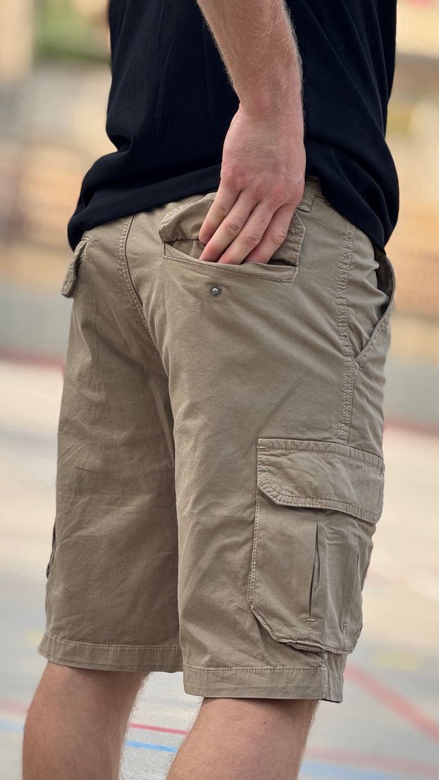 Bermudas Stone Island beige Talla “M”