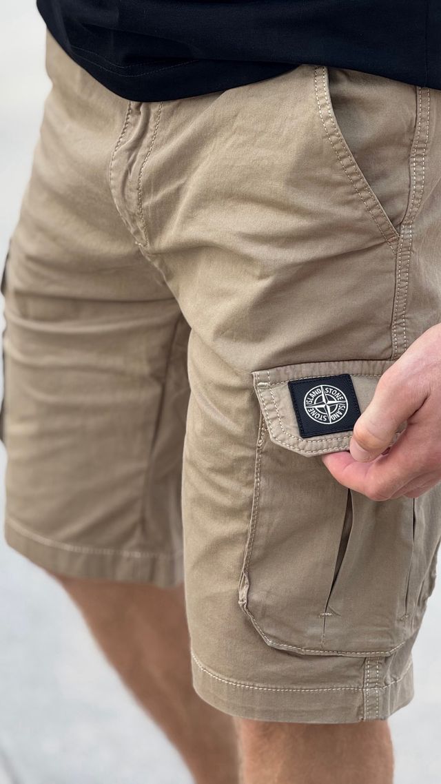 Bermudas Stone Island beige Talla “M”