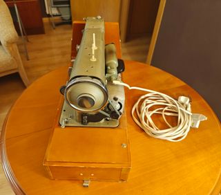Máquina coser Wertheim Antigua