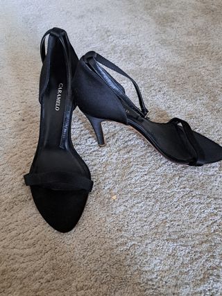 Sandalias Caramelo negras, talla 37