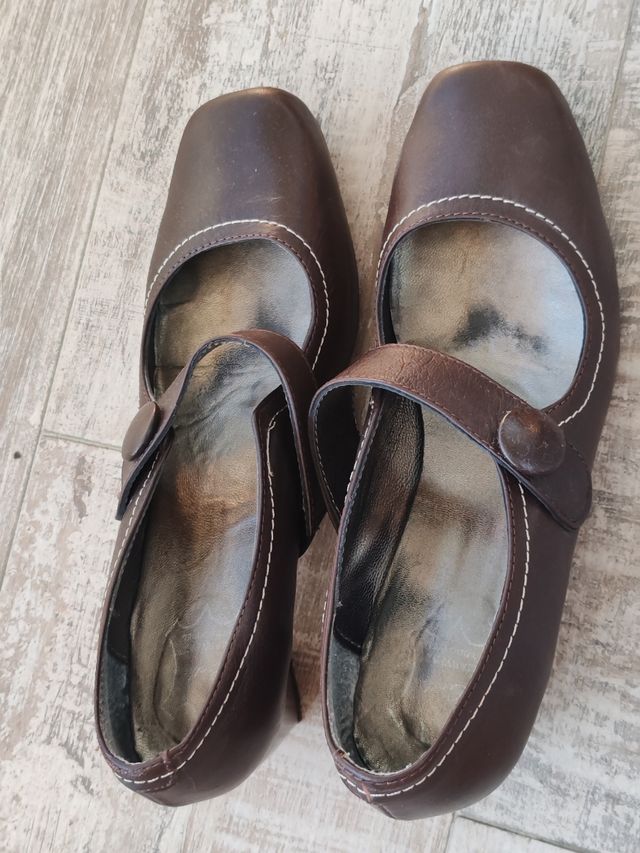 Zapatos baile marrones
