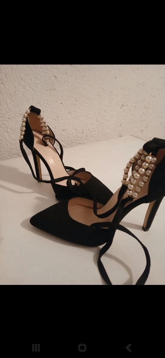 Décolleté nere in camoscio