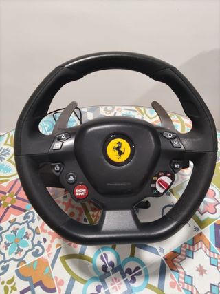 Volante Thrustmaster Ferrari 488 GTB