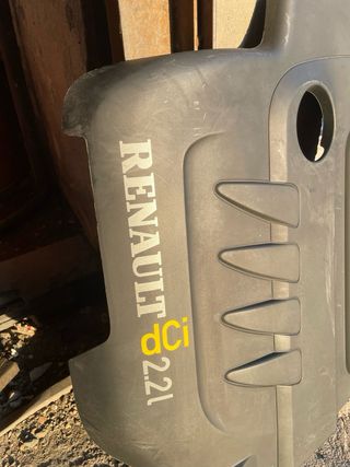 Tapa motor Renault dCi 2.2l