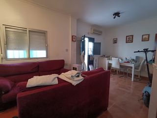 Casa reformada Bajadilla, buena zona