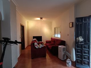 Casa reformada Bajadilla, buena zona