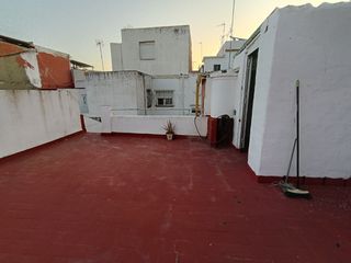 Casa reformada Bajadilla, buena zona