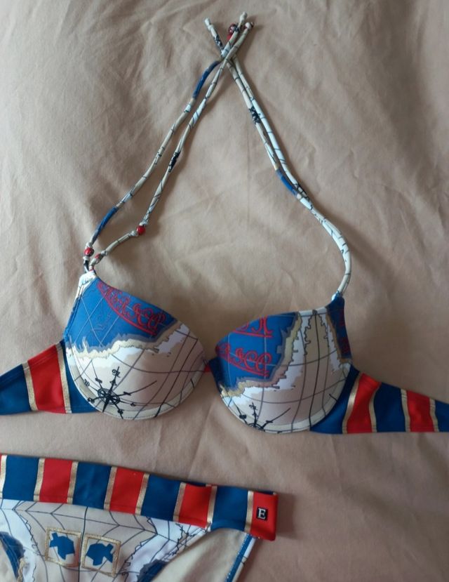 Bikinis lote 2
