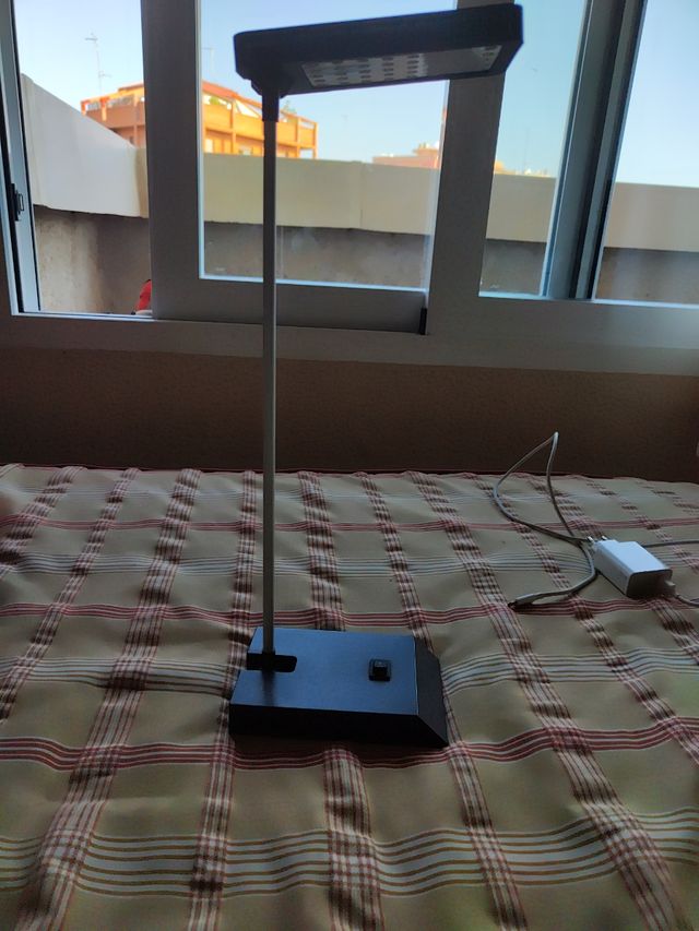 Flexo LED negro - lámpara escritorio SIN CABLE