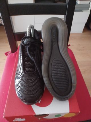 Zapatillas Nike Air Max 720 negras