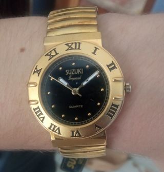 Reloj Suzuki Imperial - Dorado