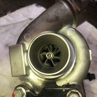 Turbo para el motor 9HX
