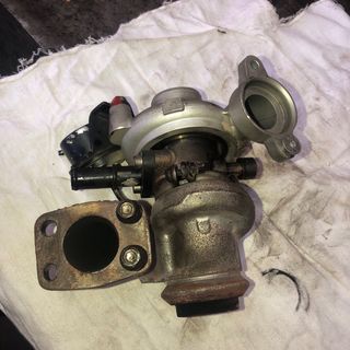 Turbo para el motor 9HX
